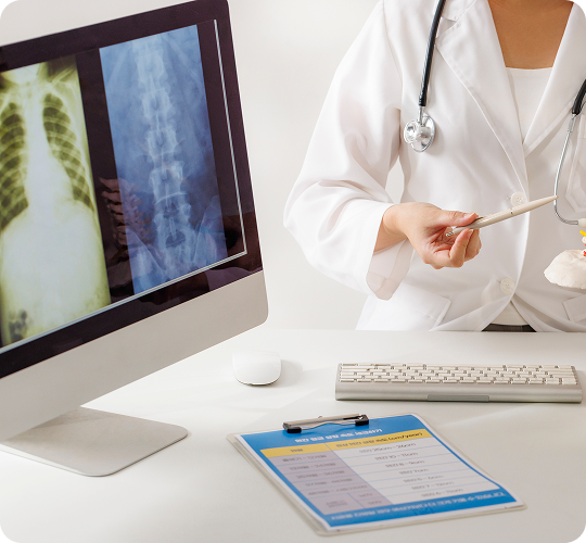 각종 혈액검사 및 영상의학적 검사 이미지